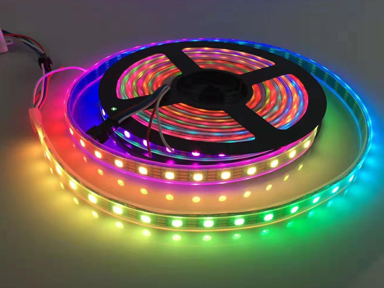 LED灯带的选择技巧及安装